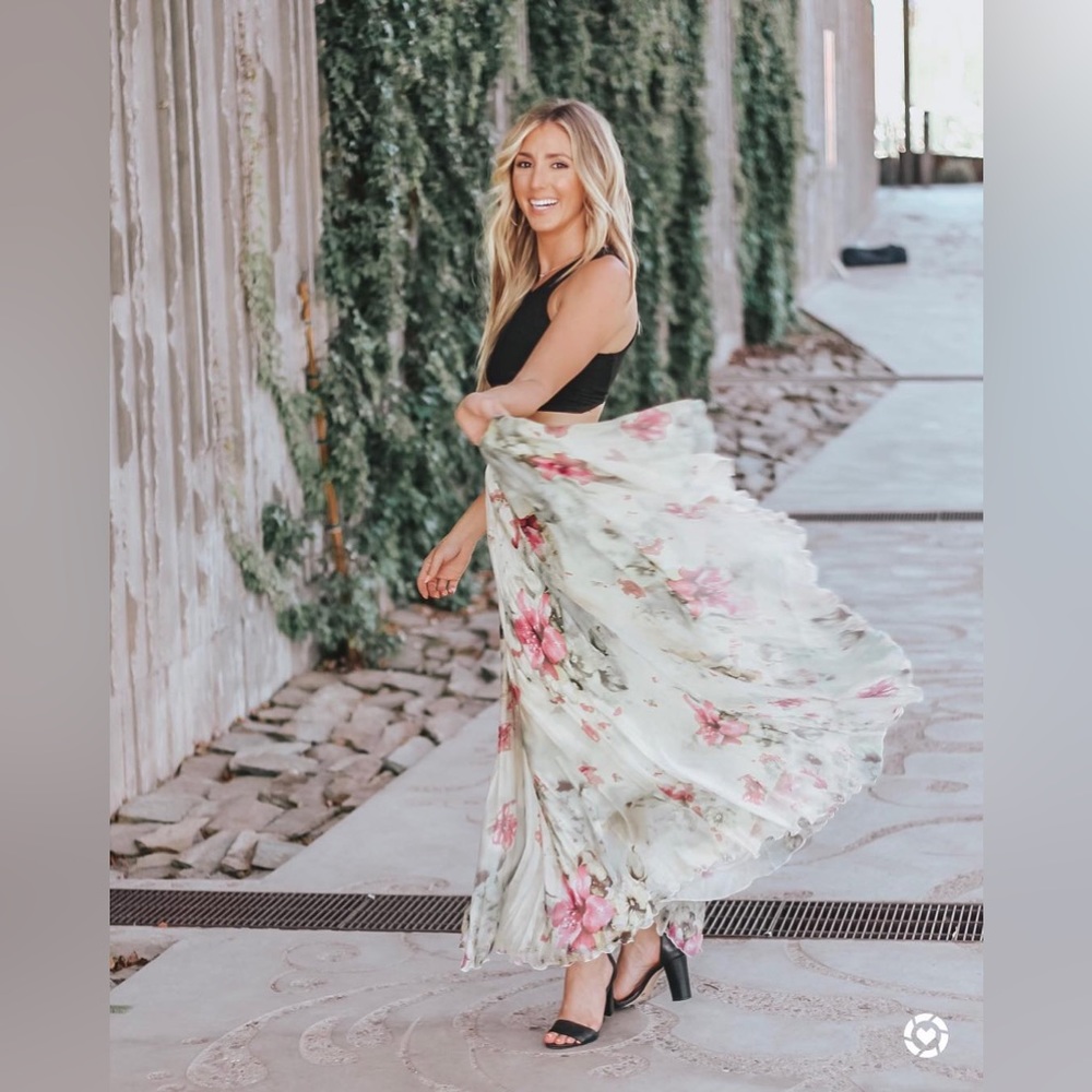 New FLORAL AND FRILL MAXI SKIRT - Picture 7 of 16